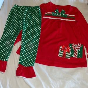 Nanette Kids Christmas/Holiday outfit size 4/5